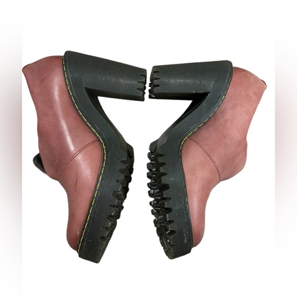 Dr Martens Burgundy Leather Cordelia slip-on-lug Sole heeled ankle Boot size 6 - Picture 6 of 9